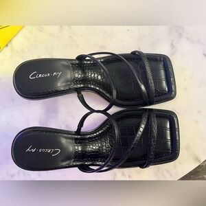 Circus NY Black Croc-Embossed Women's heeled Sandals